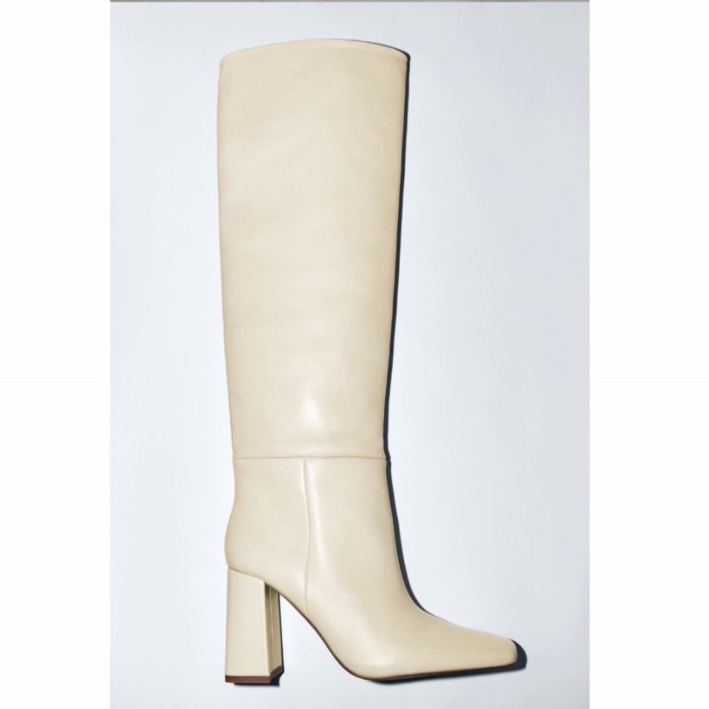 **SOLD** NWT ZARA Off White Heeled Knee High Boots 8